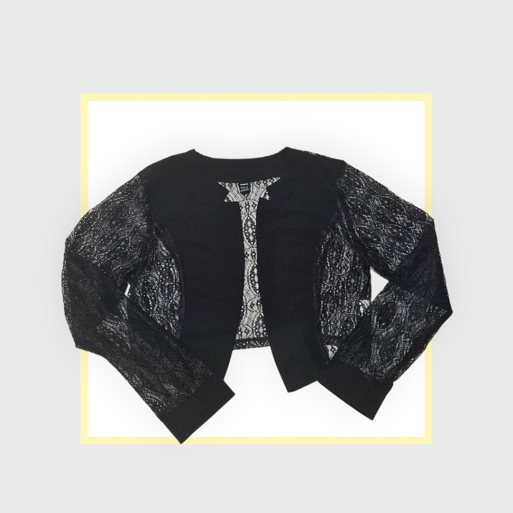 SHEIN Black Lace Sleeve Top